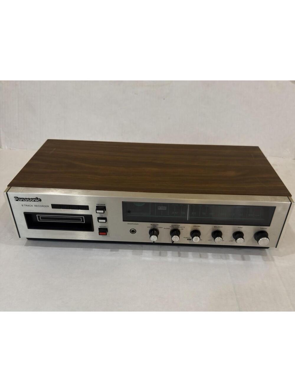 Panasonic RS-817S 8 Track Player Recorder with AM/FM Tuner (works & Tested)